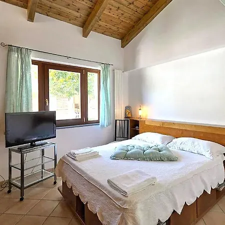 Tenuta Sant'agata Villa *